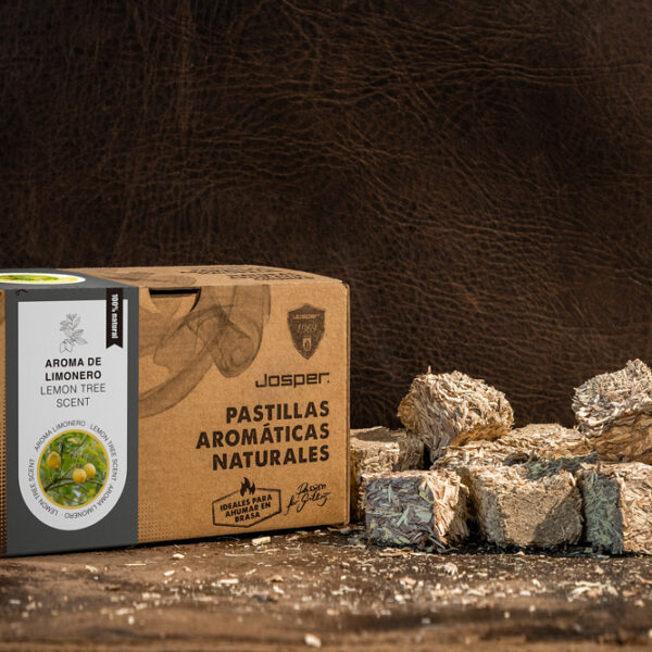 Natural Aromatic Wood Chunks for Smoking - Lemon Tree Scent